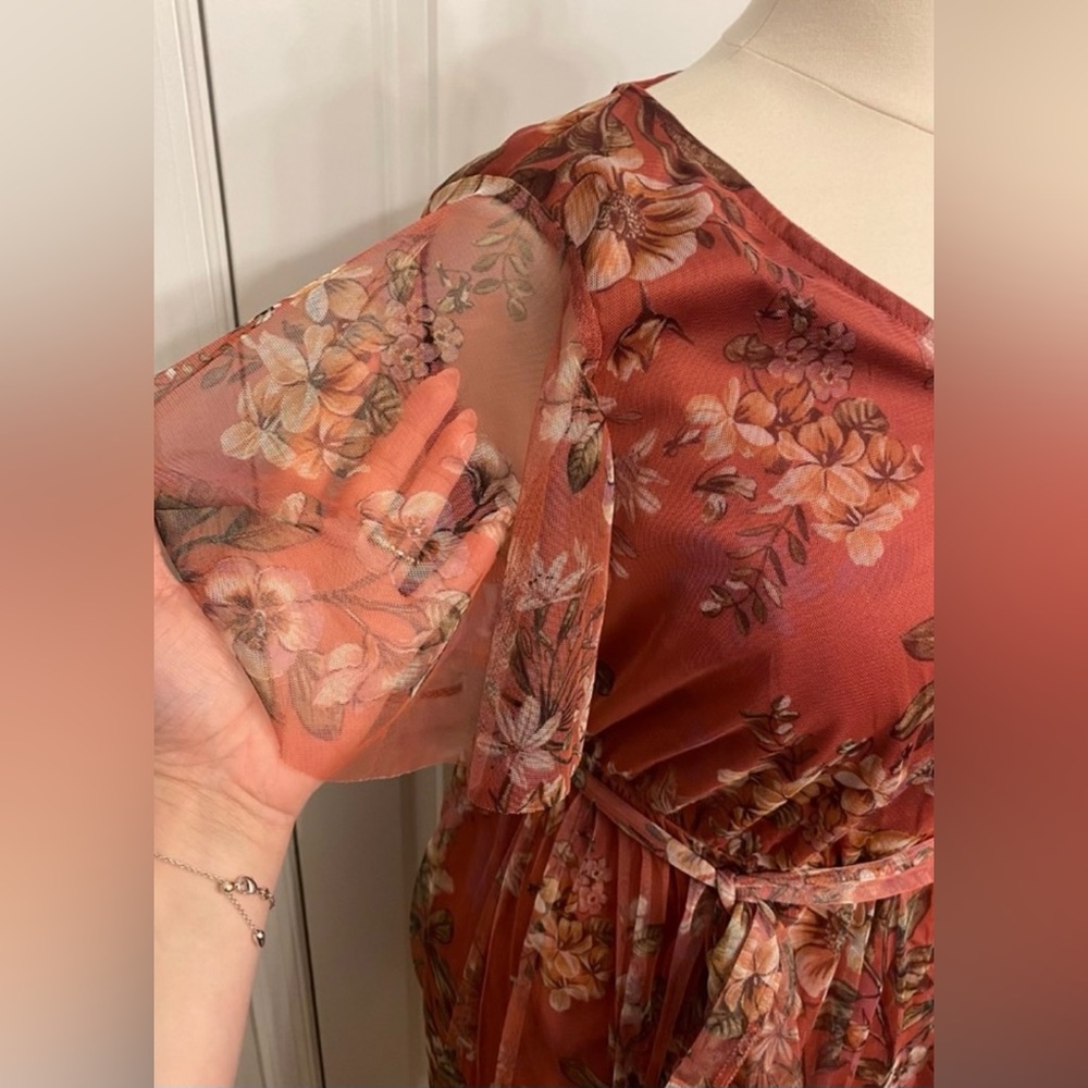 Plus Dress ❤️ - Picture 5 of 5